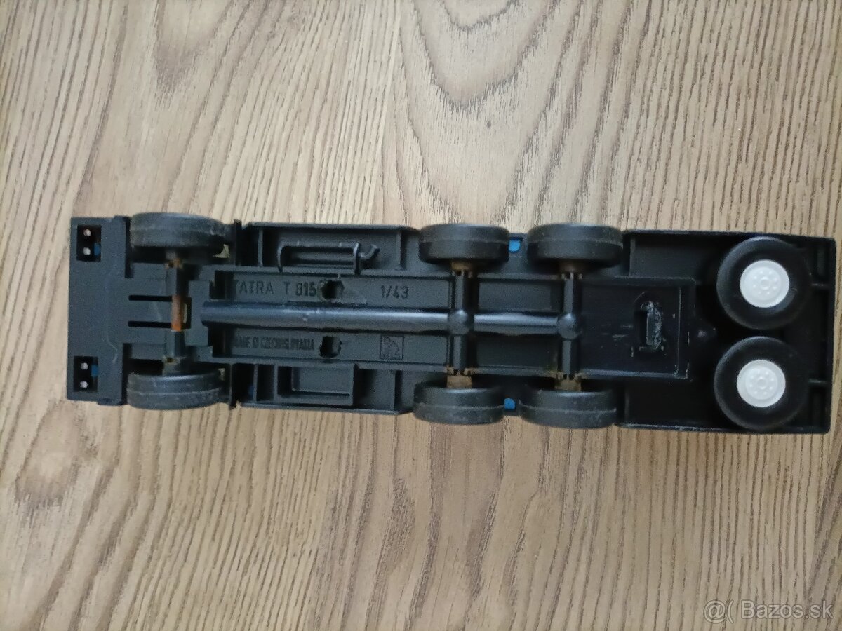 Tatra 815 kdn kolem sveta - 2