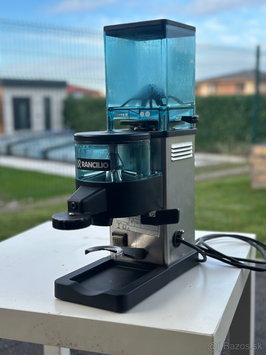 Predám profi mlynček Rancilio MD40 - 2