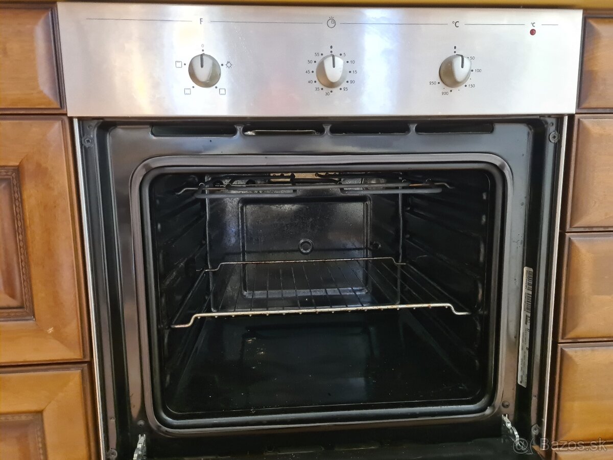 Elektrická rúra Whirlpool čiastočne funkčná - 2