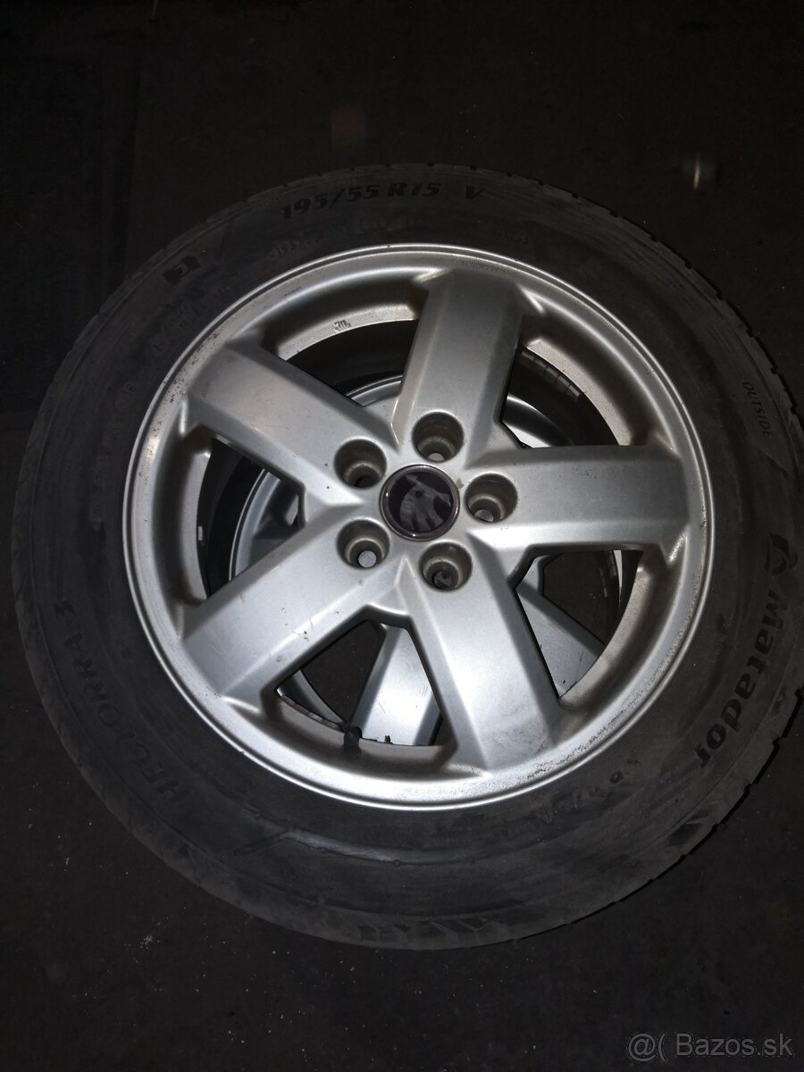 Predám letné pneumatiky na elektronoch 195/55 R15 - 2