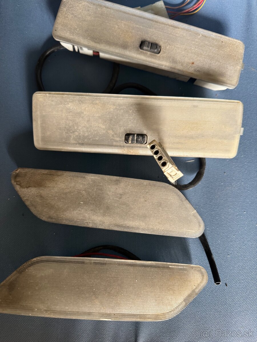 Bmw e34 zadne kufrové svetlá - 2