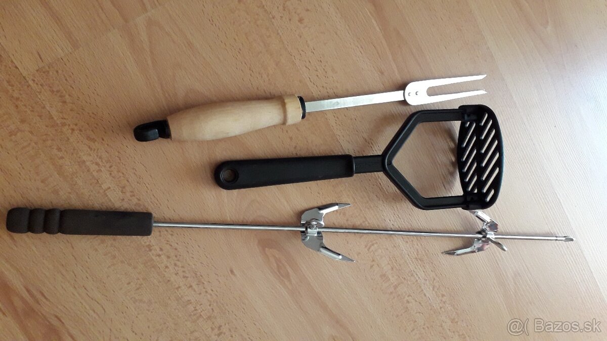 Ražeň,pomocky do kuchyne - 2