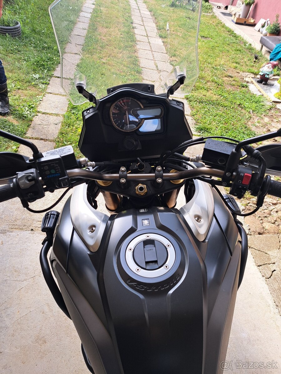 Suzuki V-Strom 1000 - 2