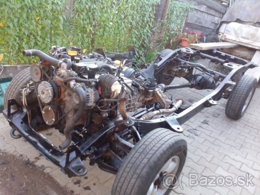 Motor, prevodovka, rám - 2