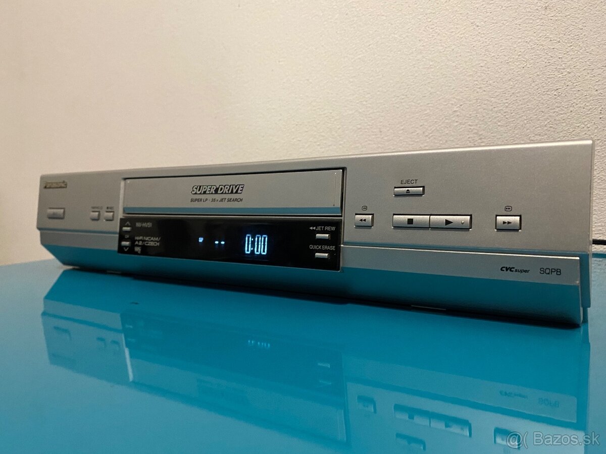 Predám videorekordér Panasonic NV-HV51 - 2