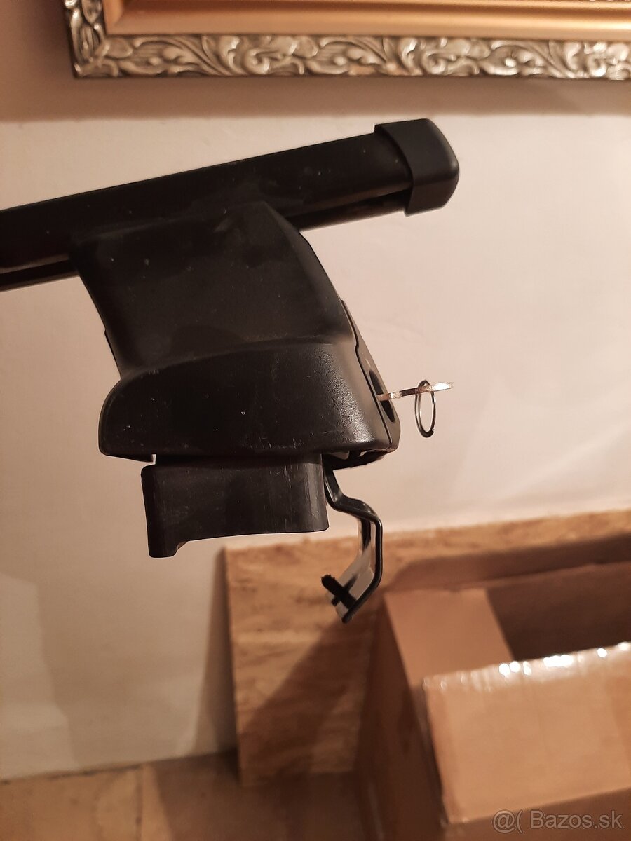 Priečniky Thule - 2