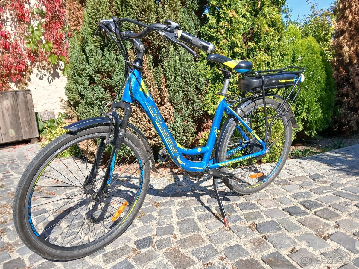 CRUSSIS e-City 1.9 - velkost 17" - 2