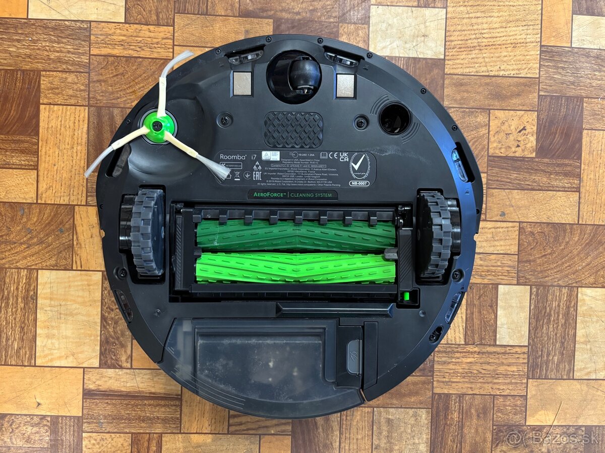 iRobot Roomba i7 - 2