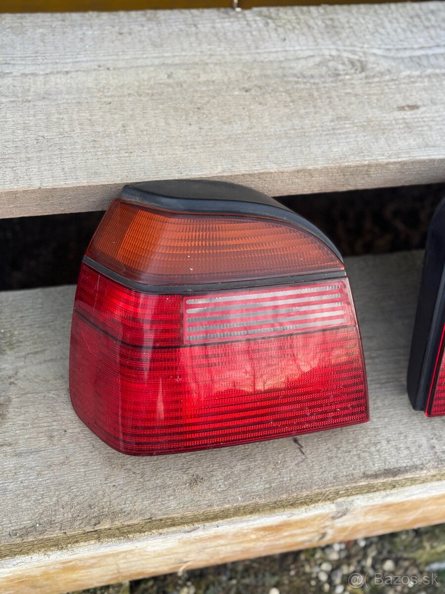 Zadné svetla VW golf 3 - 2