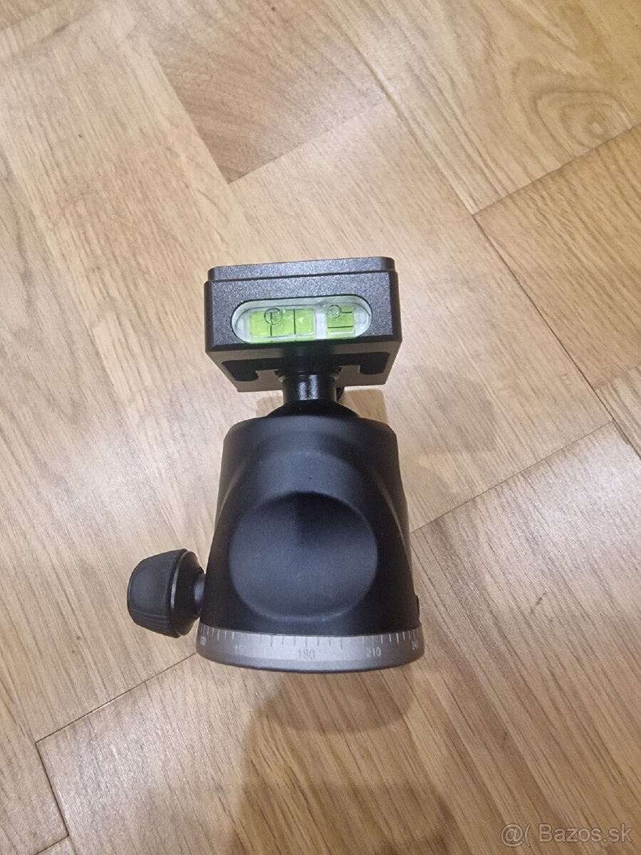 Statívová hlava - 2