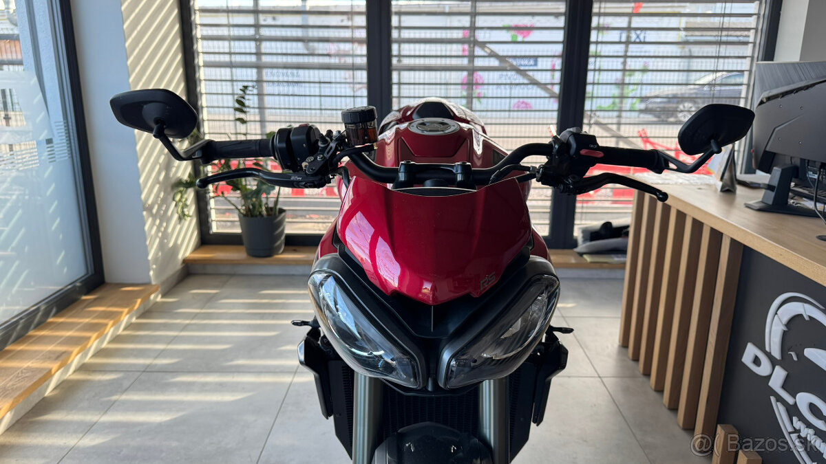 Triumph Street Triple RS - 2