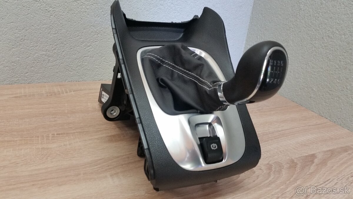 Interiér Opel Meriva B - 2