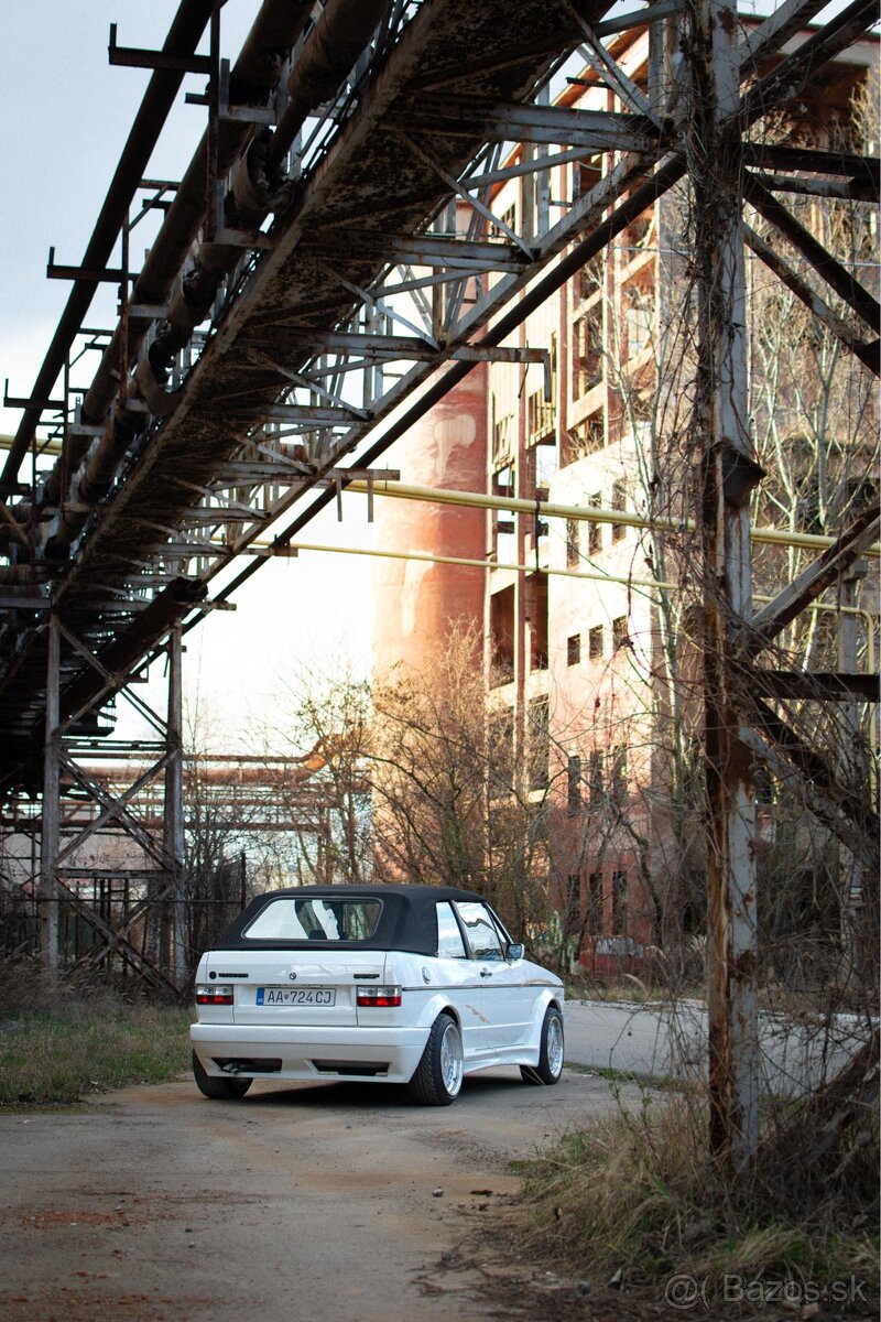 Volkswagen Golf MK1 Cabrio - 2