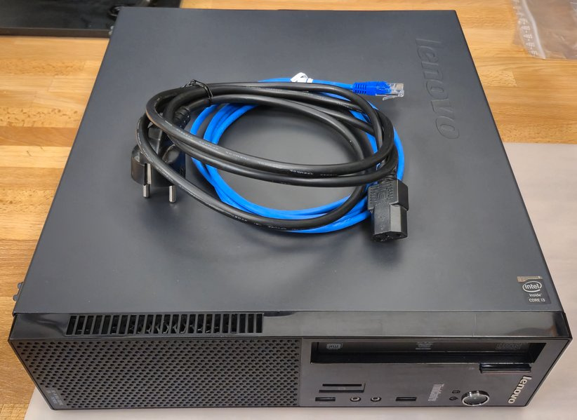 Lenovo ThinkCentre E73 - 2