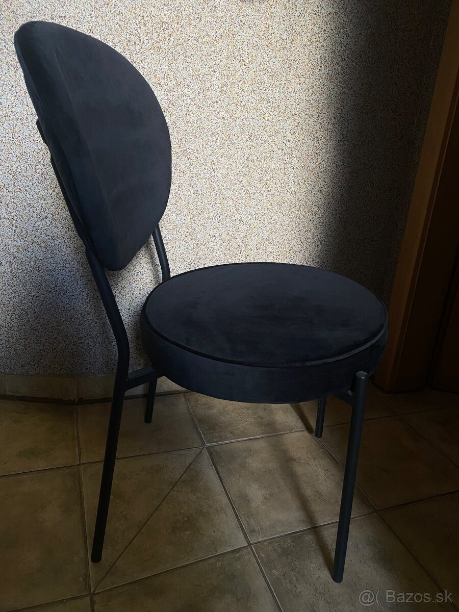 Kreslo/stolička - 2