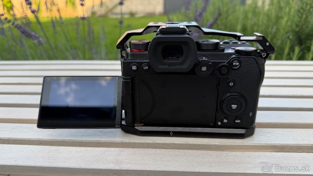 Panasonic Lumix S5 - 2