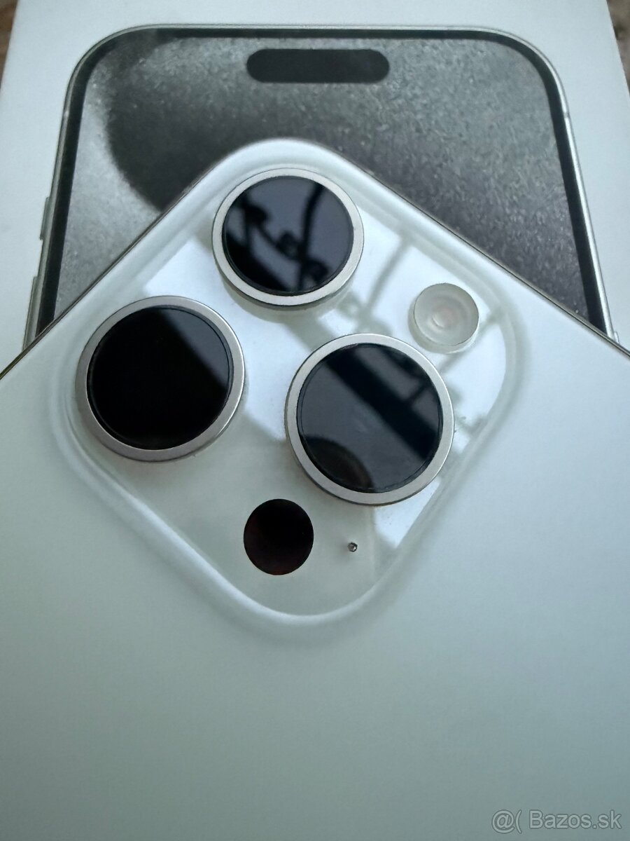 Iphone 15 pro - 2