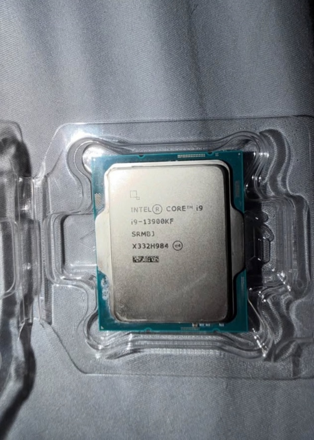 Intel Core i9-13900KF - 2