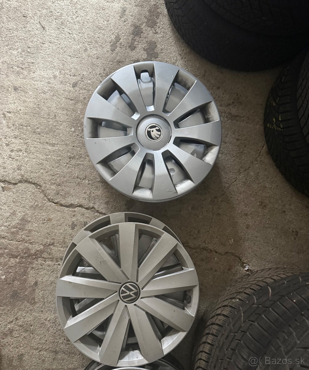 Puklice vw skoda r16 - 2