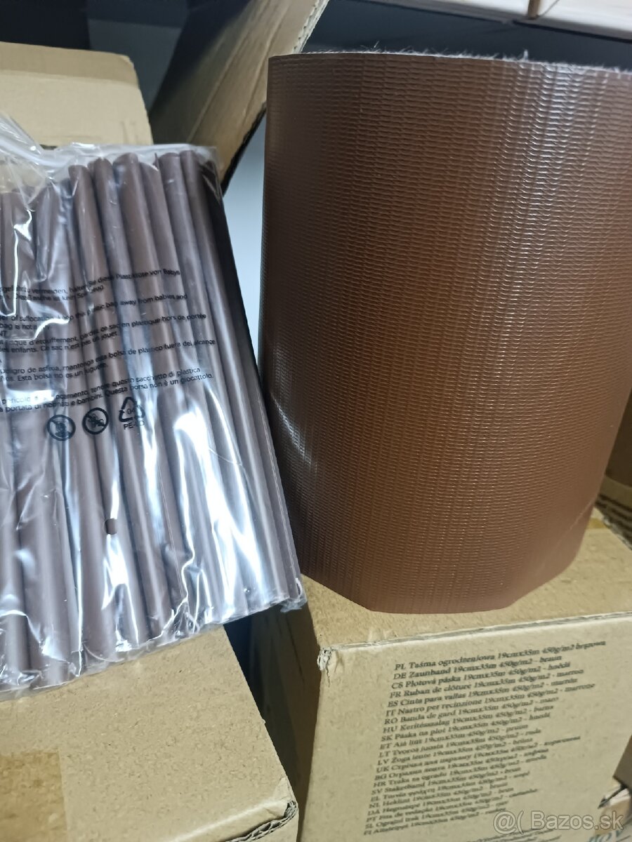 Tieniace pásky na plot - 2