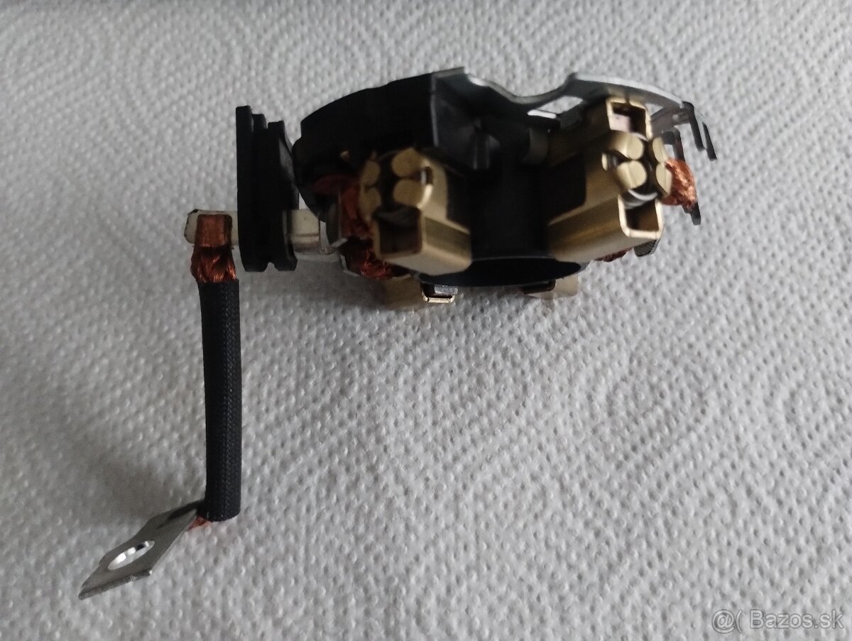 Uhliky štartéra s držiakom - 2