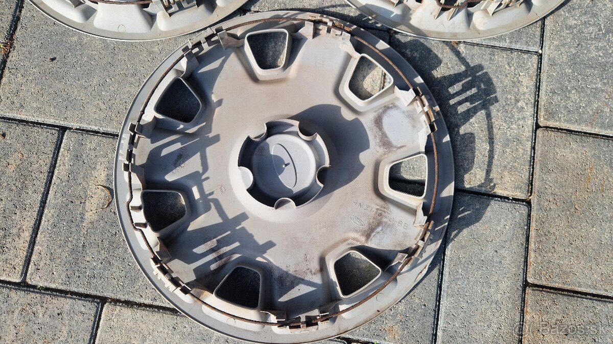 Puklice orig. Ford R15 - 2