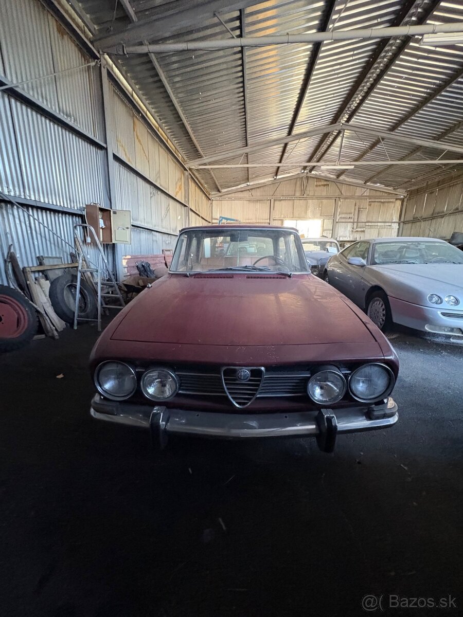 Alfa Romeo 175O Berlina - 2