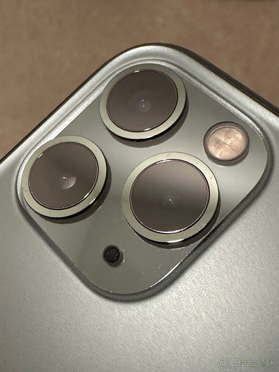 iPhone 11 Pro 64GB (Midnight Green) - 2