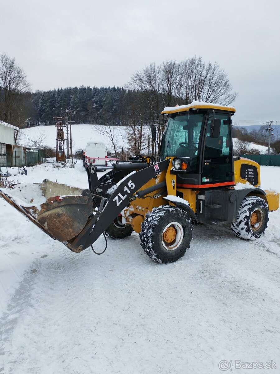 Predám Nakladač ZL15 - 2