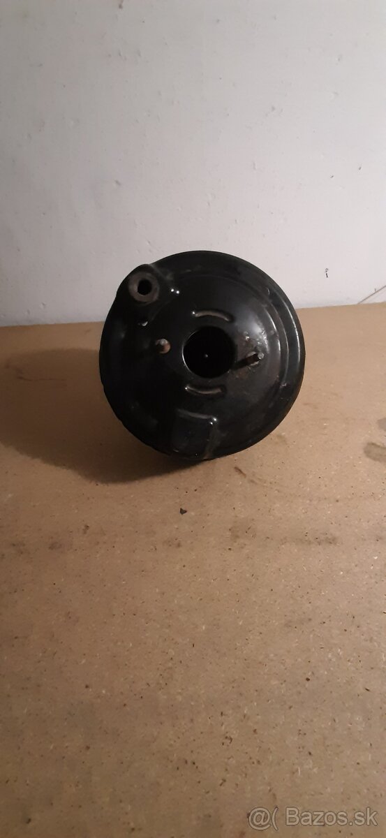 Brzdovy posilovač LR discovery 2 - 2