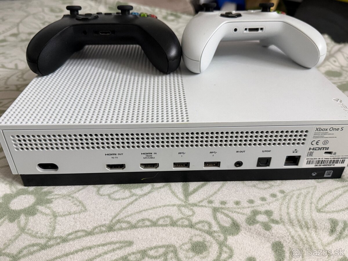 predám Xbox ONE 1TB - 2