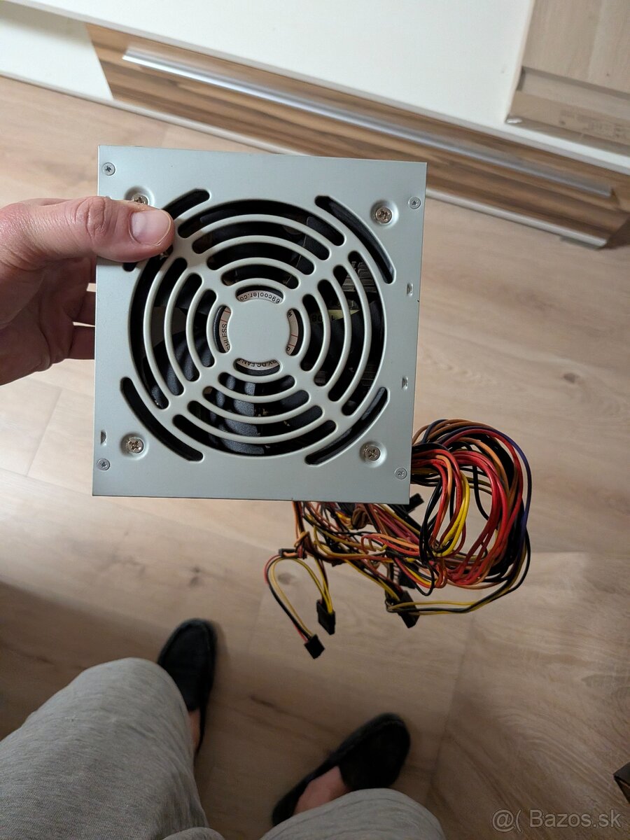 Zdroj ATX 400 W PFC - 2