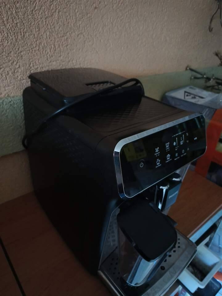 Predám kávovar Philips Latte GO - 2
