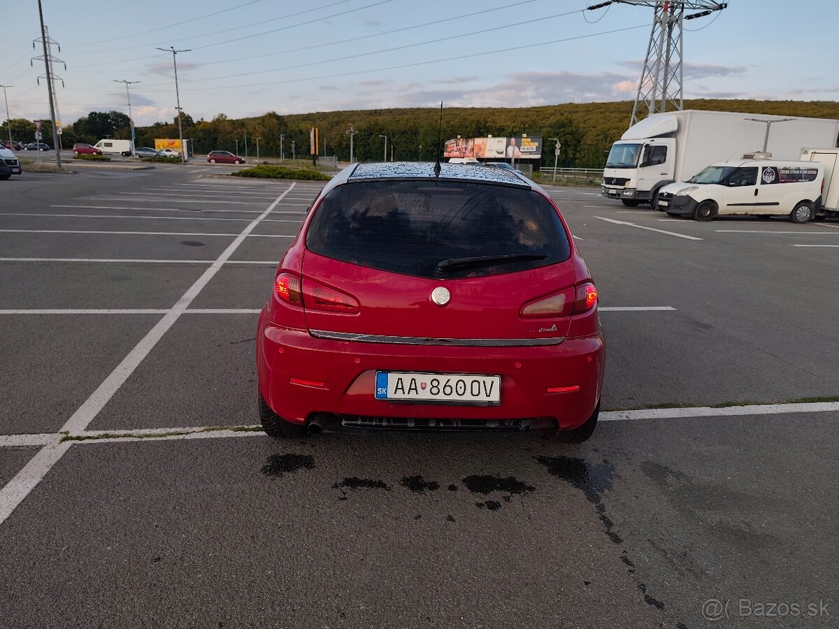 Alfa Romeo - 2