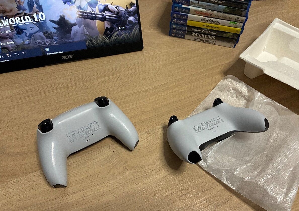Prodám PlayStation 5 (Slim) - 1TB + 2x DualSense + Hry - 2