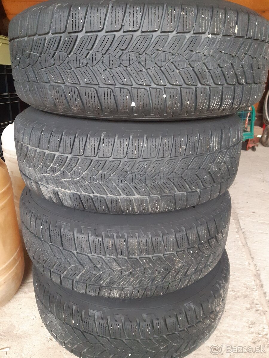 Zimné pneumatiky 215/70 R16 - 2