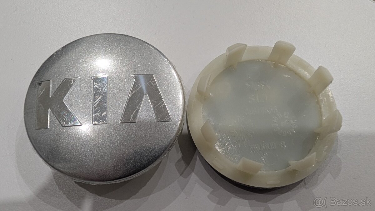 Stredové krytky Kia 58mm - 2