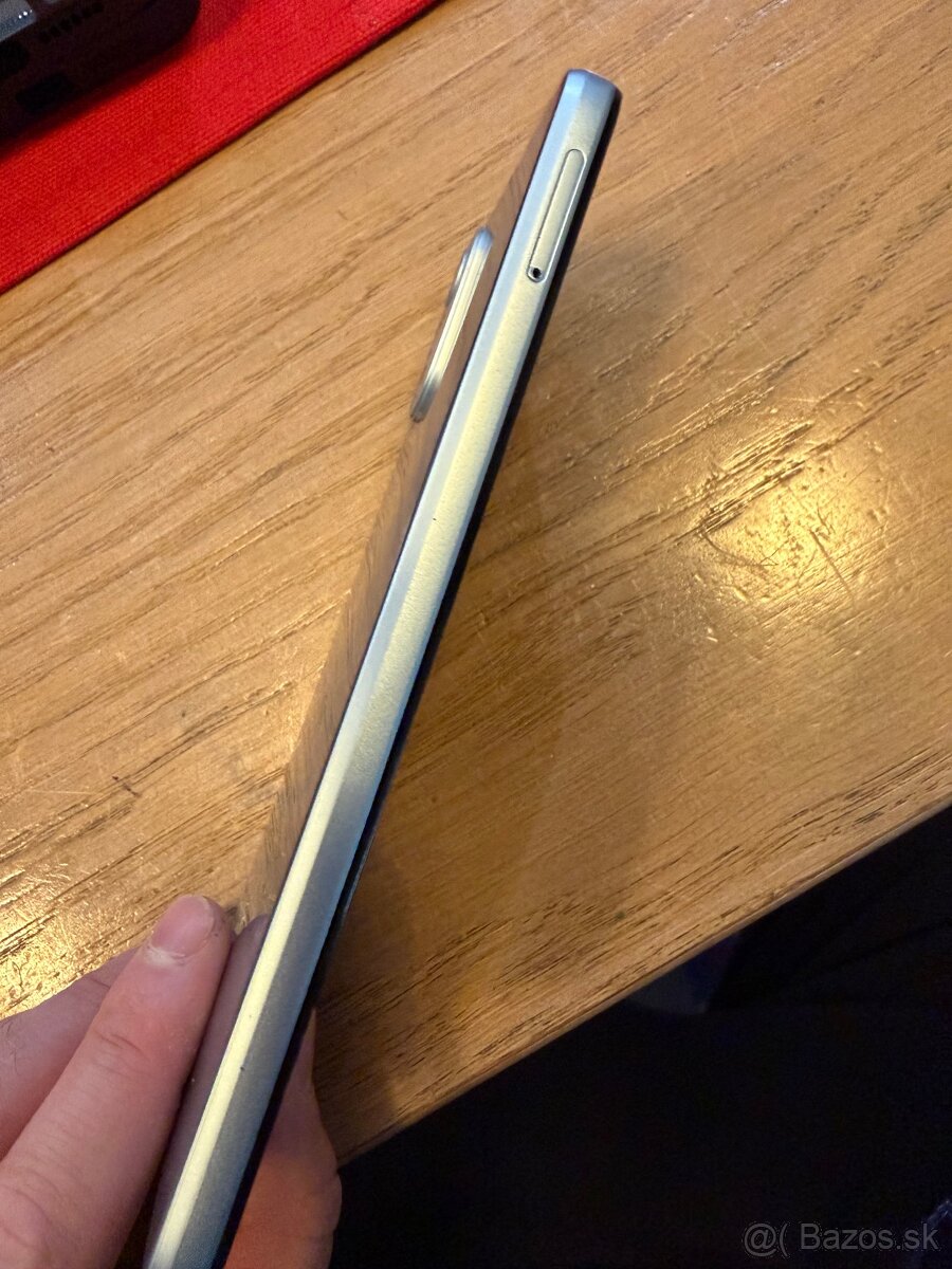 Motorola Moto E32s 4 GB / 64 GB Dual Sim - 2