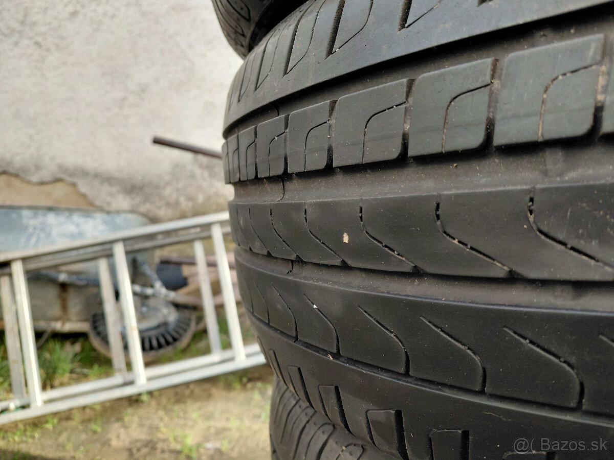 4x letne Pirelli 225/45R17 - 2