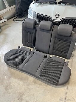 Interier VW GOLF 5 - 2