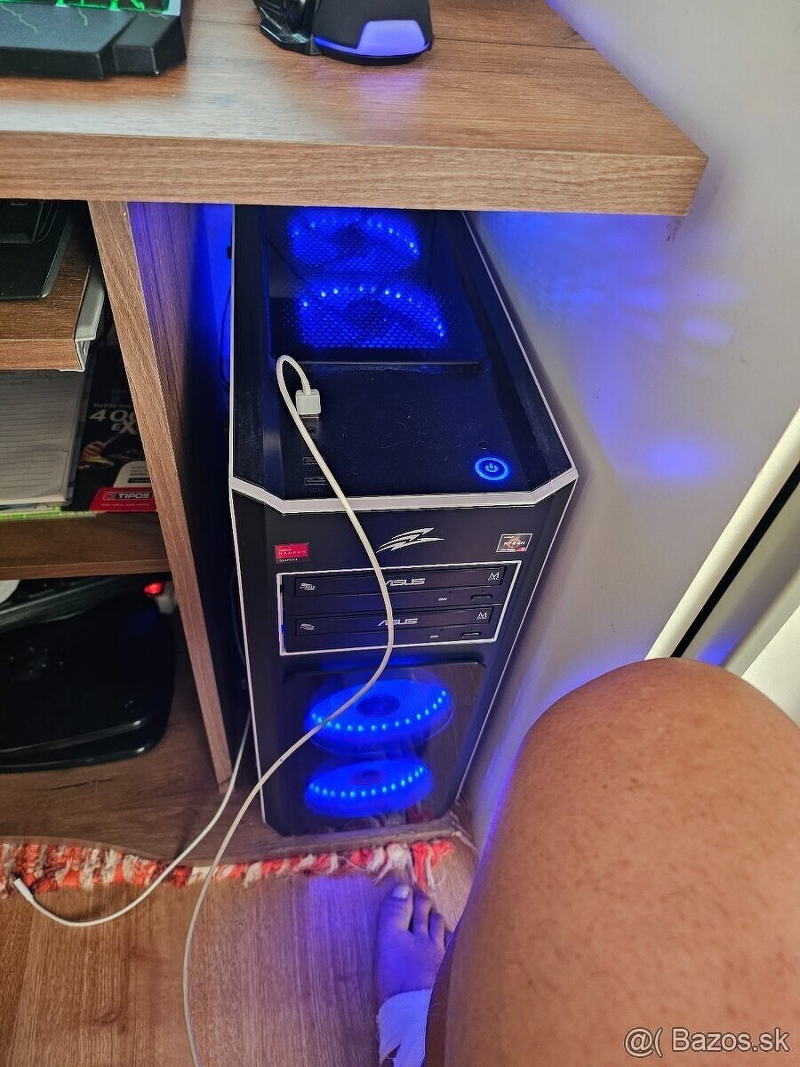 AMD RYZEN 5 5600G with Radeon graphics 3,90GHZ - 2