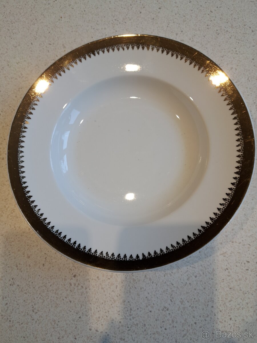 Porcelanovy tanier - 2