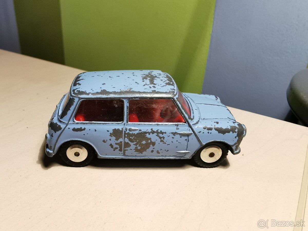 Corgi toys Morris Mini Minor - 2
