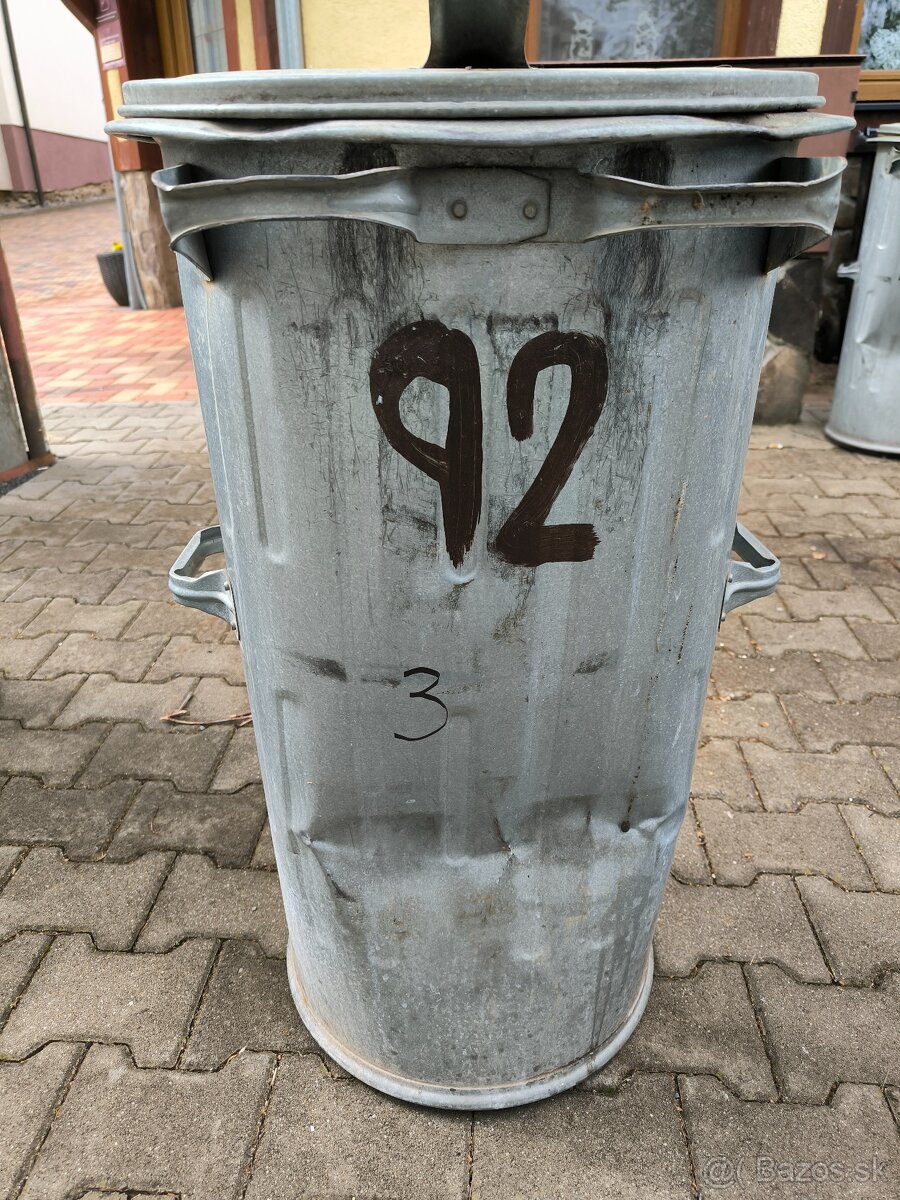 Plechové kuka nádoby - 2