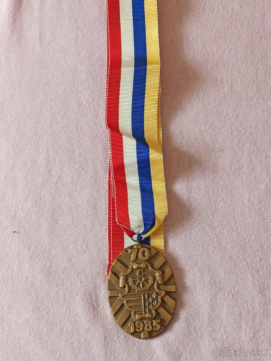 Predám - Kremnica na stuhe. - 2