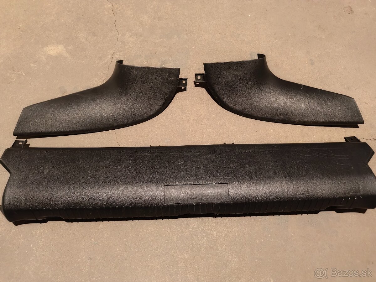 Predam rozne diely interieru Skoda Octavia 1 - 2