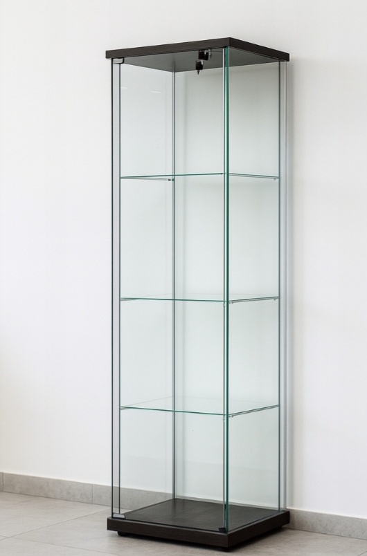 Vitriny Ikea Detolf - 2