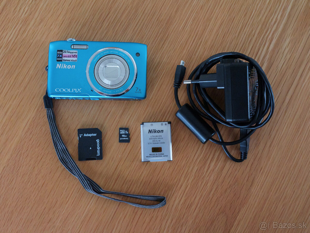 Nikon Coolpix S3500 - 2