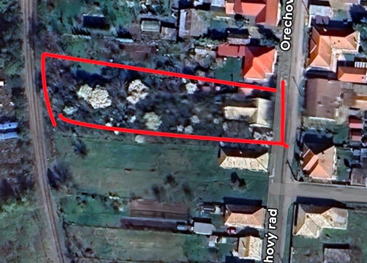 Dom / pozemok Pohronský Ruskov - 2