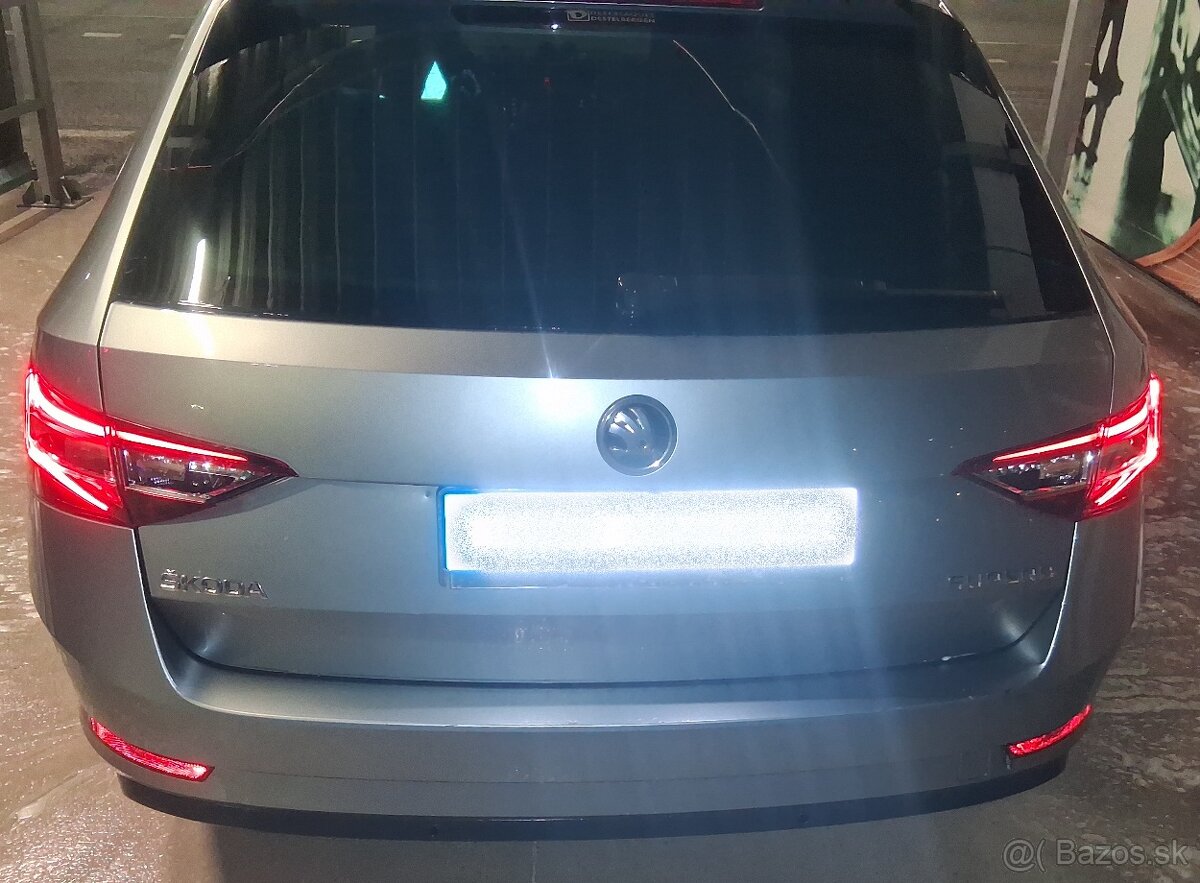 Zadny naraznik Skoda Superb 3 combi - 2